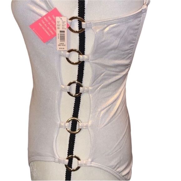 NY&Co Side O-Ring One-Piece Swimsuit - Picture 5 of 12